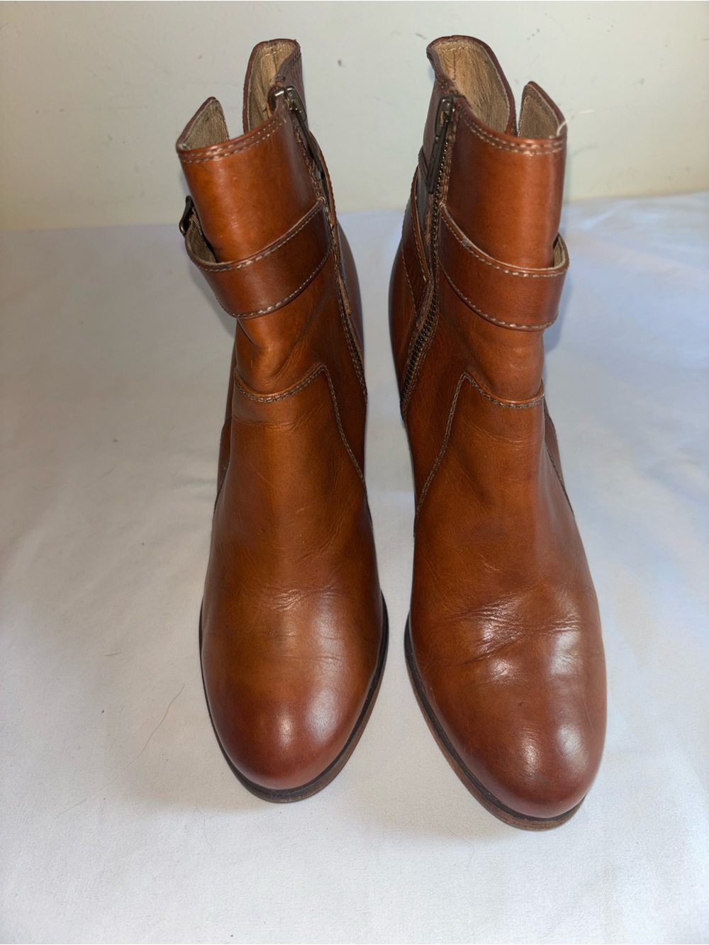 FRYE Patty Riding Bootie in cognac leather size 9.5